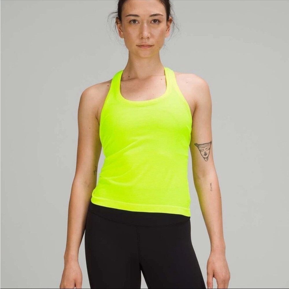 Lululemon Swiftly Tech Racerback 2.0 Race Length Yellow Serpentine